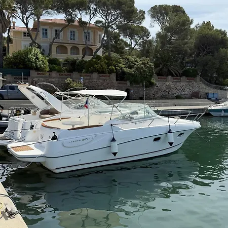 Unique Experience On A Boat In Saint-raphael Botel *